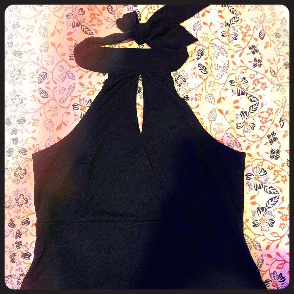 Madison and Co Choker Neck Top